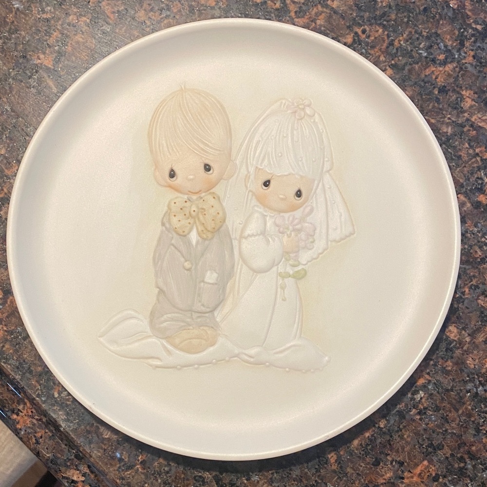 VINTAGE Precious Moments Wedding Plate - Cream and Tan